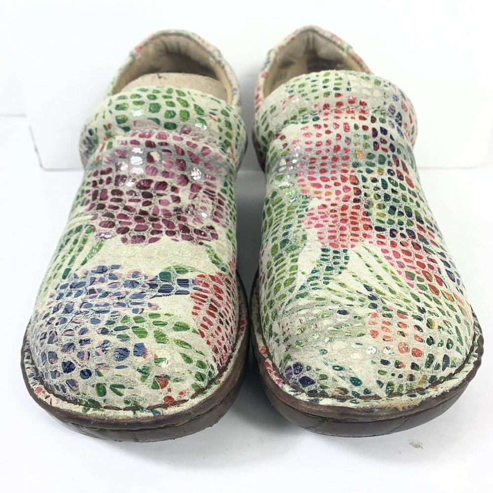 BOC Born Concepts Multi Color Shoes Wm Sz 7.5 - Picture 3 of 8